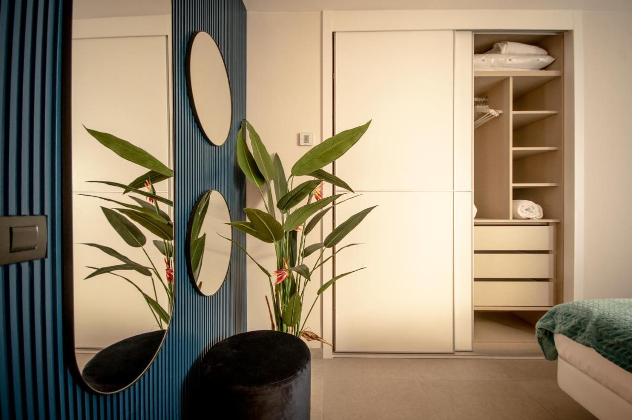 Vv Luxury Tropical Blue "By Henrypole Home" Las Palmas de Gran Canaria Dış mekan fotoğraf